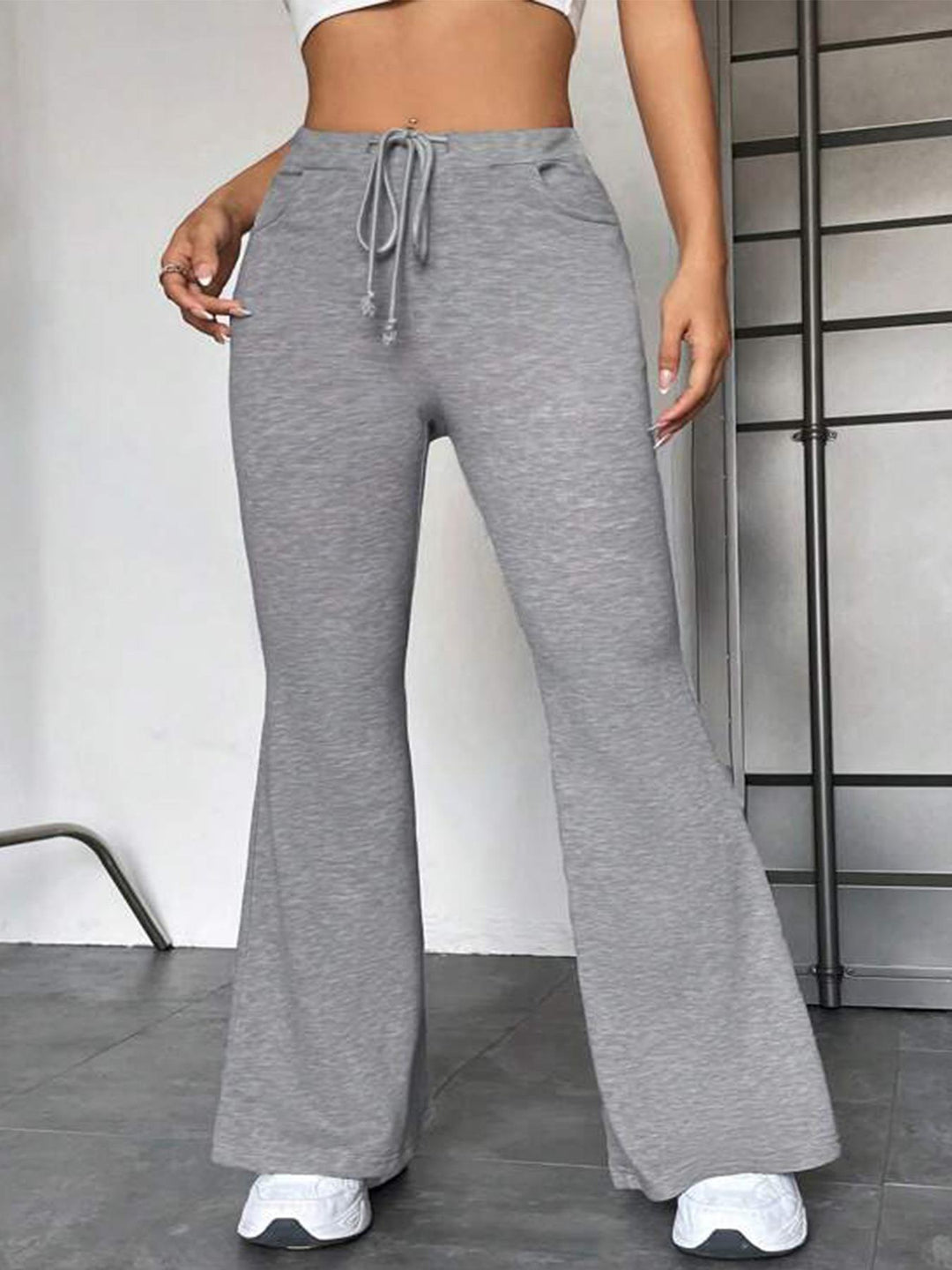 Damen Sportliche Sweathose mit weitem Bein und verstellbarem Bund EB