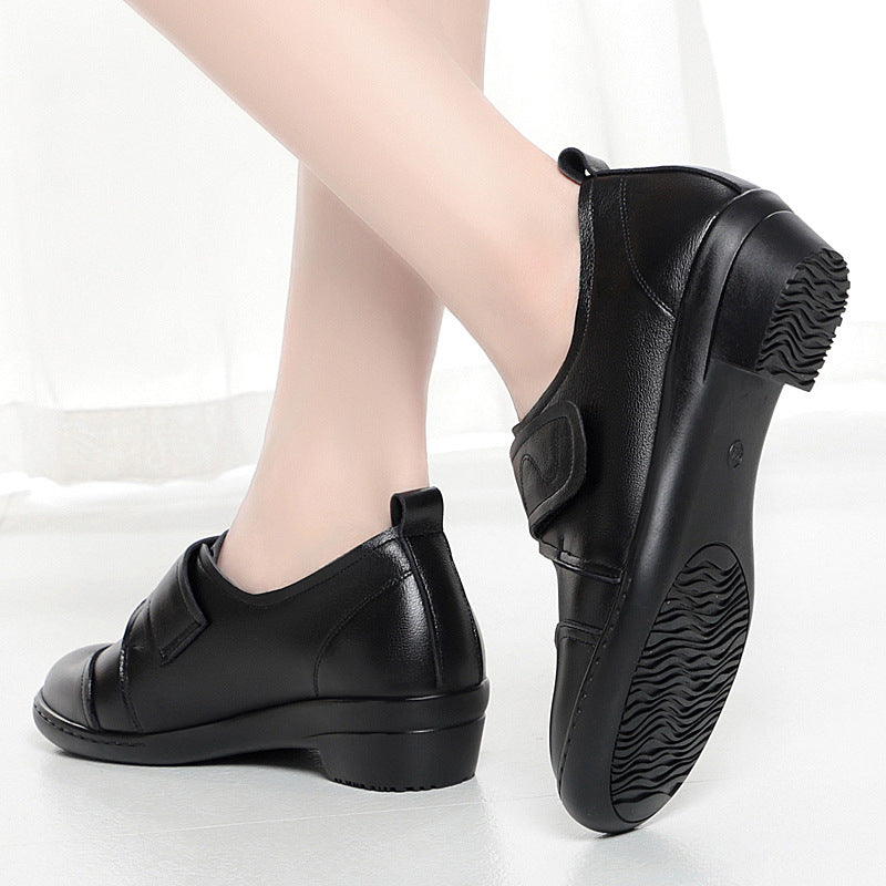 Damen Komfortable und stilvolle Slipper mit verstellbarem Klettverschluss EB