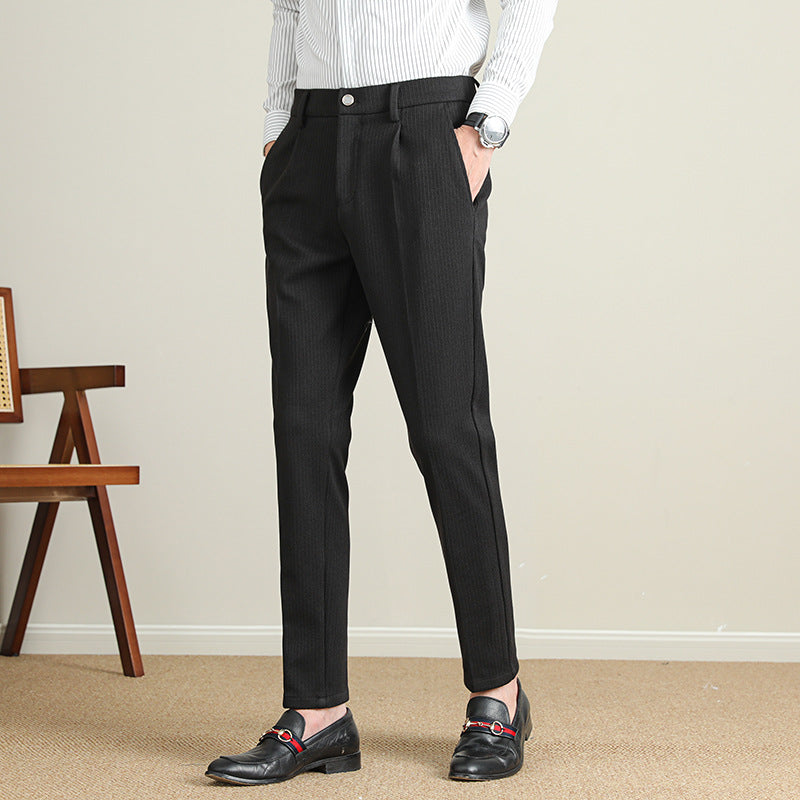 Herren Moderne Business-Hose mit eleganter Nadelstreifenoptik EB