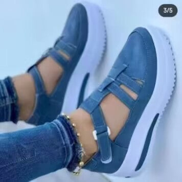Damen Plateau-Sneaker mit modischem Kreuzriemen und rutschfester Sohle EB