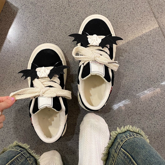 Damen Sneaker mit verspieltem Tiermotiv und dämpfender Sohle EB