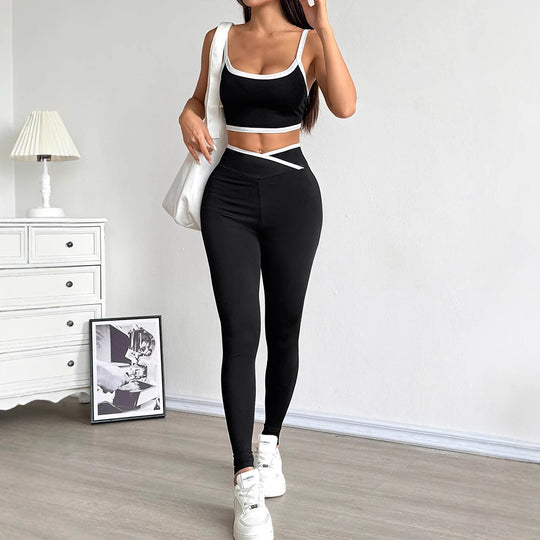 Damen Sportliches Set mit engem Oberteil und hoch geschnittenen Leggings EB