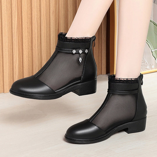 Damen Modische Ankle Boots mit transparentem Mesh-Einsatz und eleganten Schmuckdetails EB