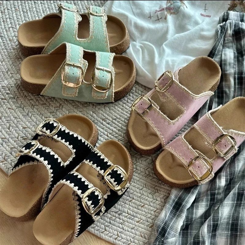Damen Comfort-Sandalen mit zweifachen verstellbaren Riemen, gepolstertem anatomischem Fußbett und goldener Metallschnalle EB