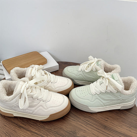 Damen Sneakers mit kuscheligem Innenfutter und rutschfester Sohle EB