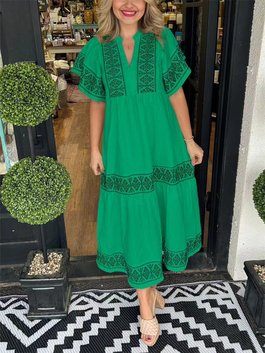 Damen Maxikleid mit eleganten Stickereien EB