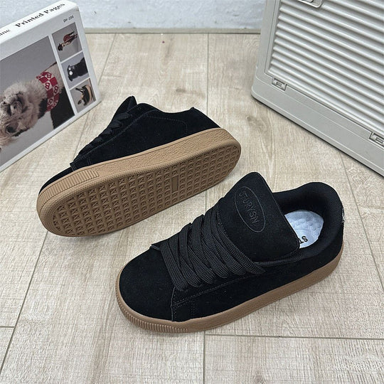 Damen Lifestyle Sneakers mit dicker Gummisohle und weichem Wildleder-Obermaterial EB