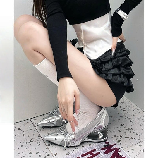 Damen modische High Heels mit futuristischem Design EB