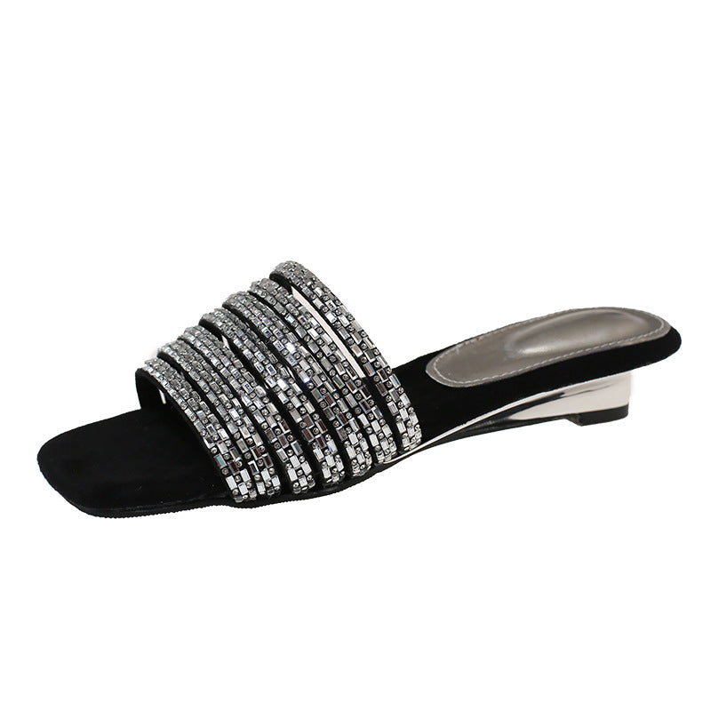 Damen Glamouröse Mules mit funkelnden Strassverzierungen und elegantem Design EB