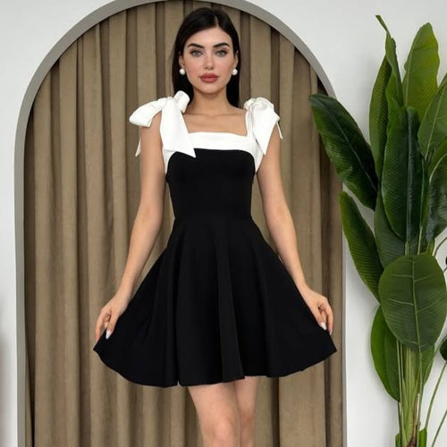 Damen modisches Sommerkleid mit Schleifen-Trägern und schmeichelndem Schnitt EB