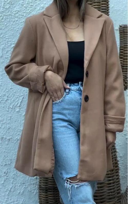 Damen Wollmantel mit eleganten Details EB