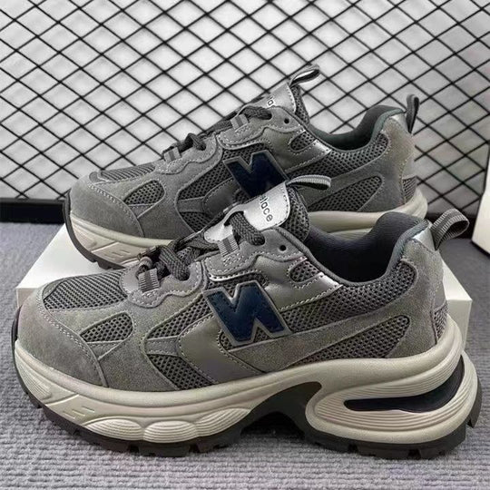 Damen Sportliche Sneaker mit atmungsaktivem Obermaterial und dämpfender Sohle EB