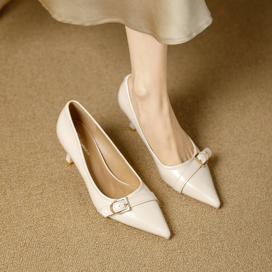 Damen elegante spitze Pumps mit modischem Schnallenakzent EB