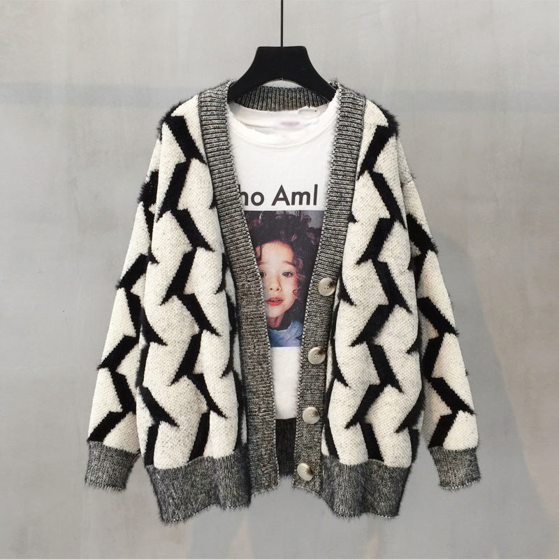 Damen Grobstrick Cardigan mit modernem Zickzackmuster und Knopfdetails EB