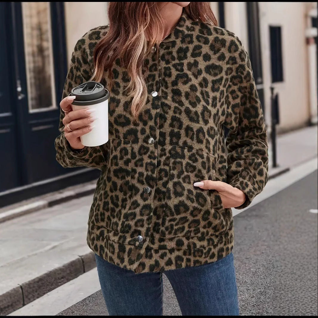 Damen Fleecejacke im trendigen Leopardenmuster EB