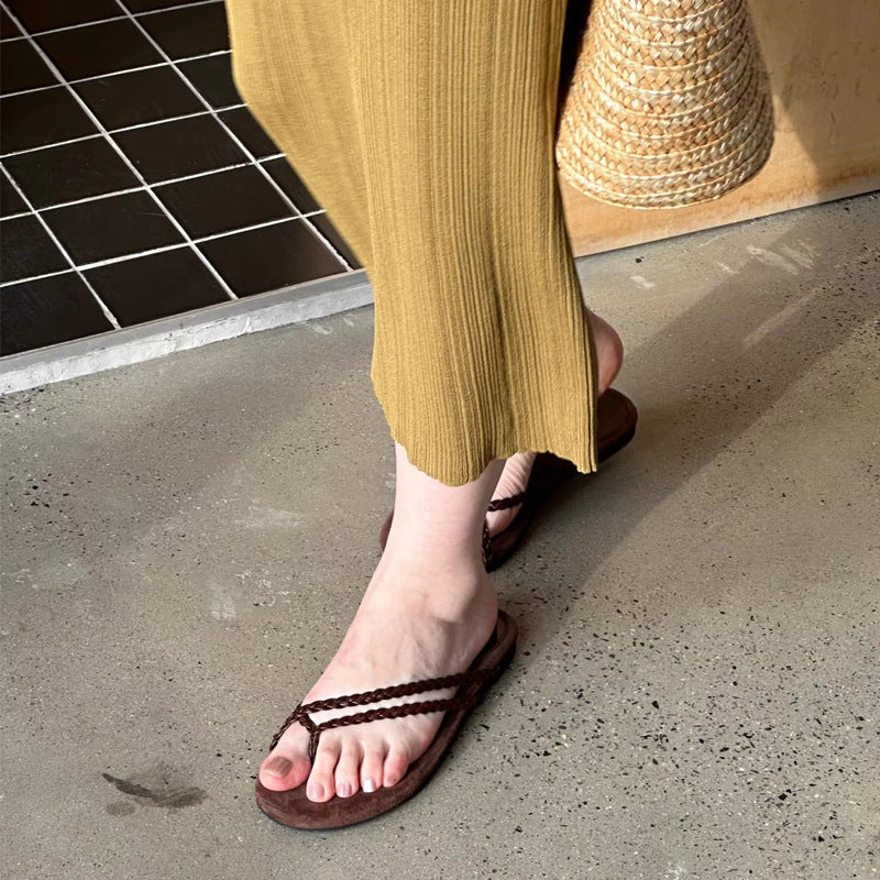 Damen Zehentrenner-Sandalen mit geflochtenem Riemendesign und ergonomischem Fußbett EB