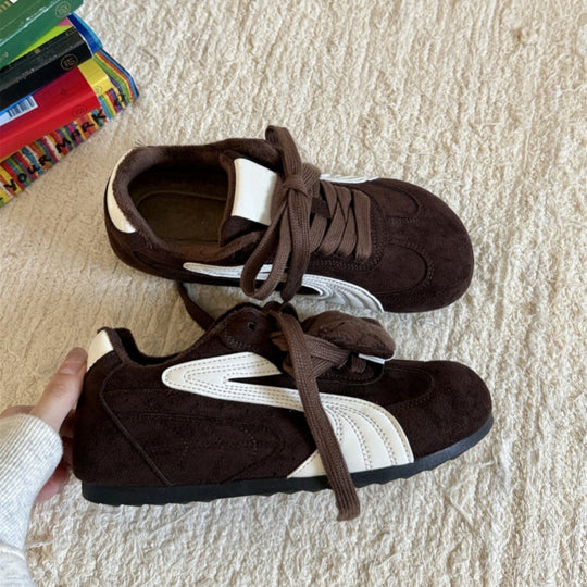 Damen Sportliche Sneakers mit weich gepolstertem Innenfutter und strapazierfähigem Obermaterial EB