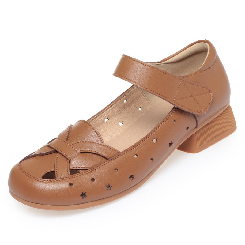Damen Ballerinas mit verstellbarem Riemen und luftigen Lochmuster EB