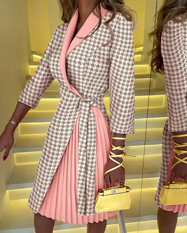 Damen nan Midikleid mit Wickeloptik, plissiertem Rock und tailliertem Gürtel EB