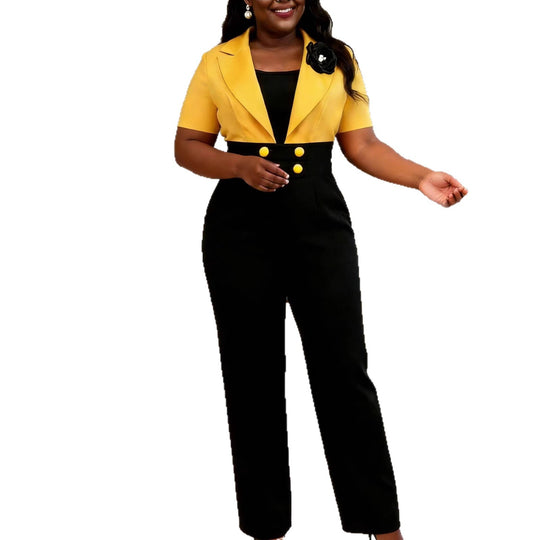 Damen eleganter Jumpsuit mit tailliertem Design und auffälligen Details EB