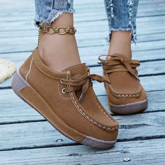 Damen komfortable Sneaker mit weichem Obermaterial und rutschfester Sohle EB