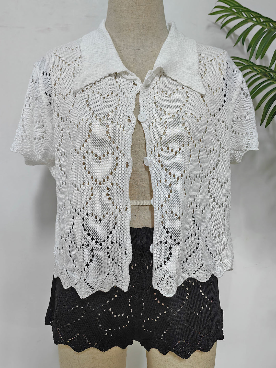 Damen luftiger Häkel-Cardigan mit modischem Lochmuster EB
