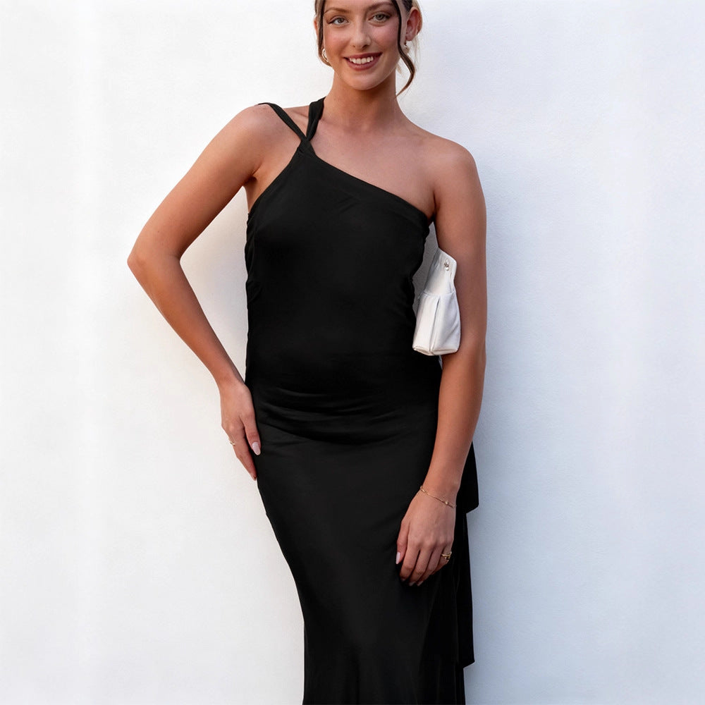 Damen elegantes Maxikleid mit asymmetrischem Halterdesign und schimmerndem Satin EB