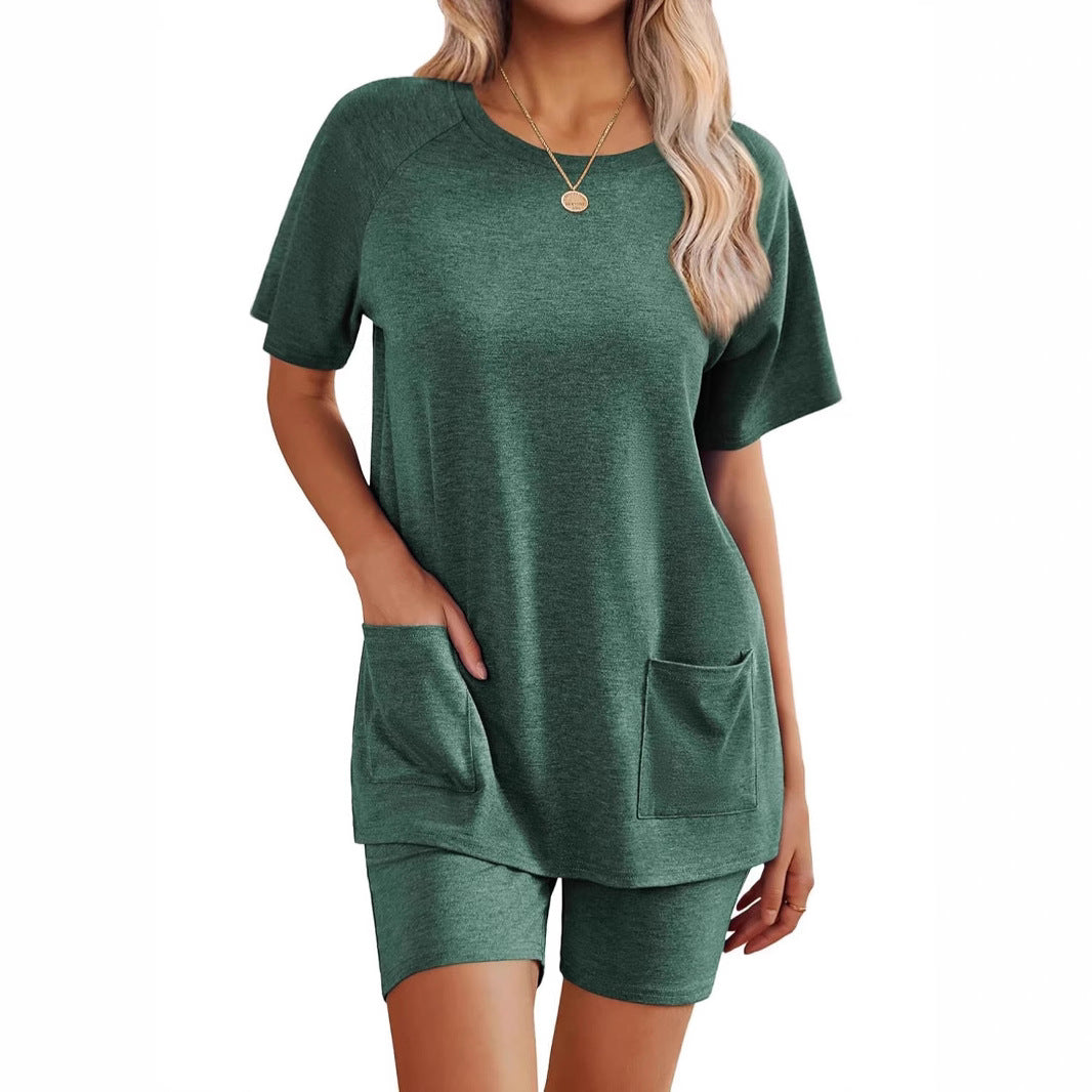 Damen Loungewear-Set mit angenehm weitem Schnitt und praktischen Taschen EB
