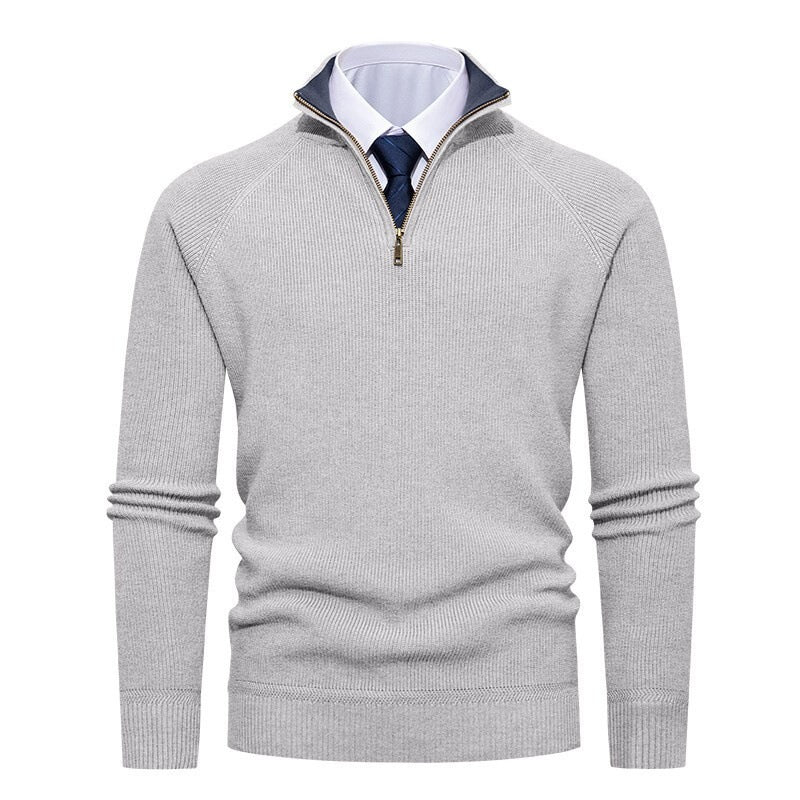 Herren nan feiner Strickpullover mit Halbzip, strukturierter Rippoptik und innen kontrastiertem Stehkragen EB