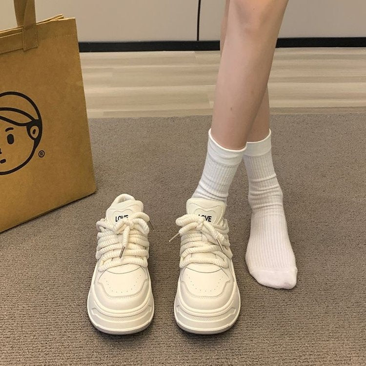 Damen Chunky Sneakers mit innovativen Dämpfungselementen und atmungsaktiver Oberflächenstruktur EB
