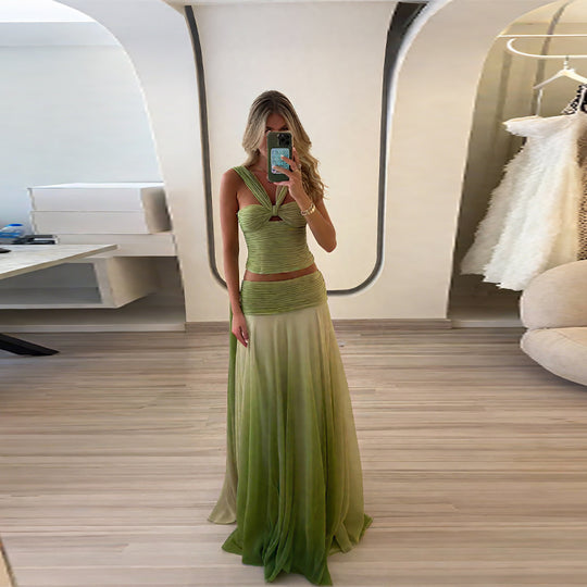 Damen schickes Maxikleid mit geflochtenem Oberteil und fließendem Rock EB