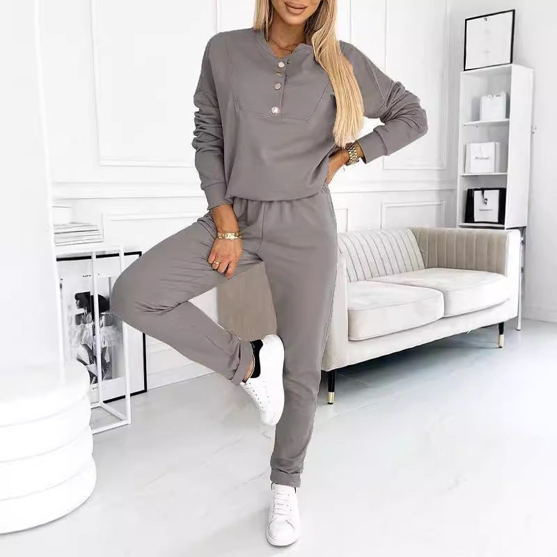 Damen Freizeit-Jogginganzug mit eleganten Knopfdetails EB