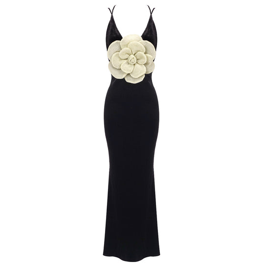 Damen Figurbetontes Abendkleid mit einzigartiger Blütenapplikation EB