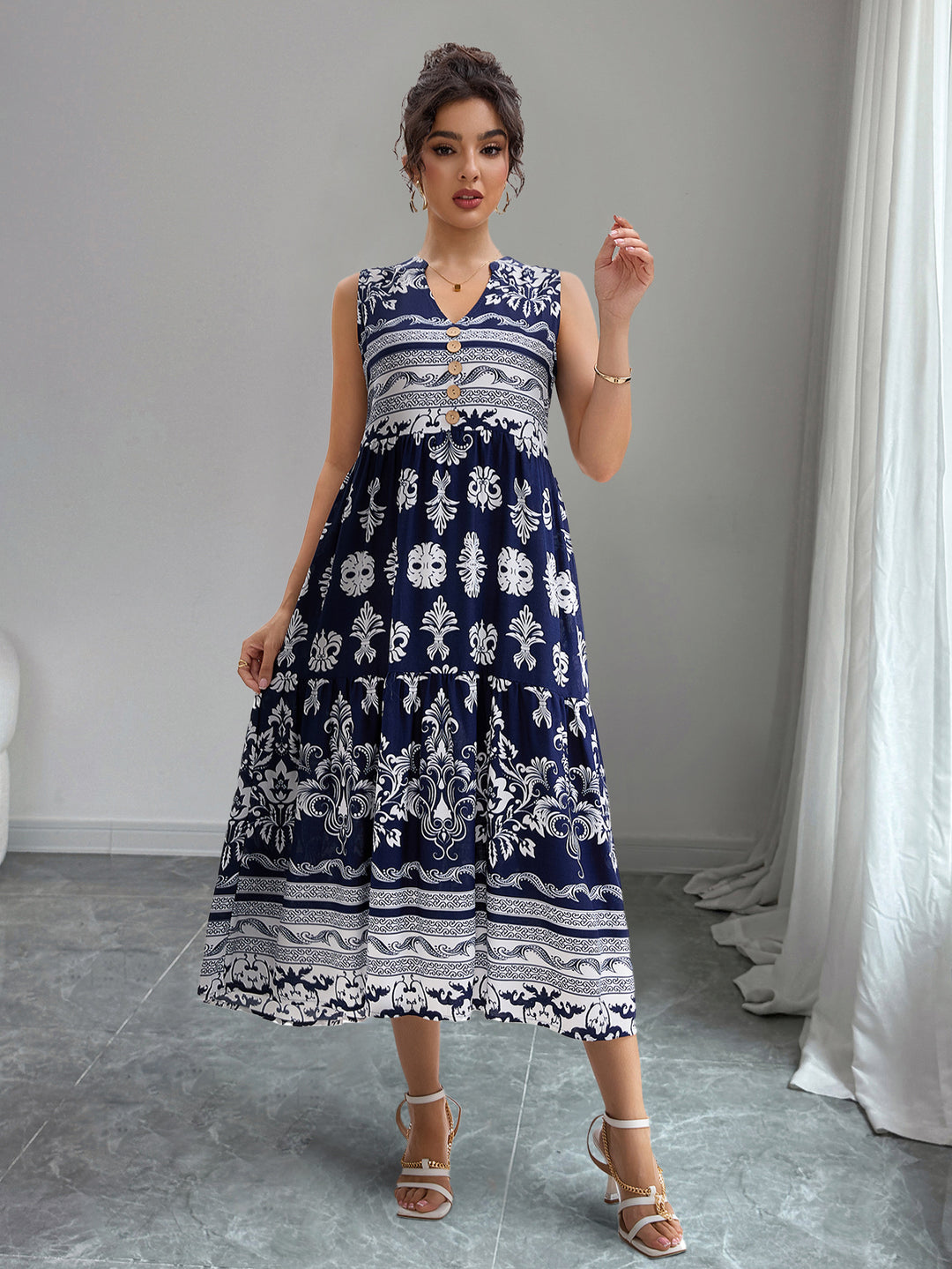 Damen Midi-Kleid mit Knopfleiste und traumhaftem Muster EB