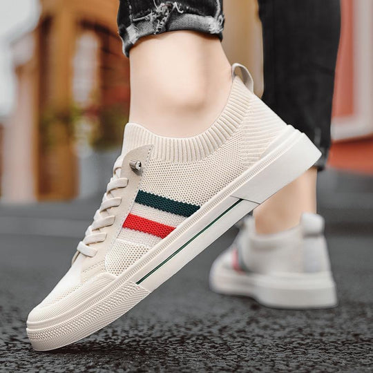 Damen Sportliche Sneakers mit strukturiertem Obermaterial und elastischem Komfort EB