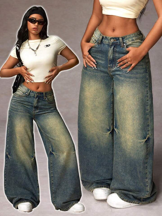 Damen Weite Bootcut-Jeans im lässigen Oversized-Schnitt EB