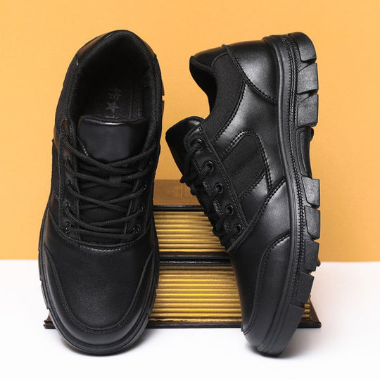 Herren bequeme und strapazierfähige Sneakers im sportlichen Stil EB