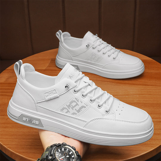 Herren minimalistische Kunstleder-Sneaker mit belüfteter Zehenperforation und gepolsterter Fersenschlaufe EB