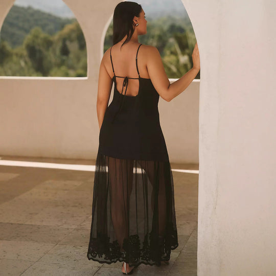 Damen nan Lagenmaxikleid mit kurzem Innenkleid und transparentem Tüll-Überrock, V-Ausschnitt und feinen Spaghettiträgern EB