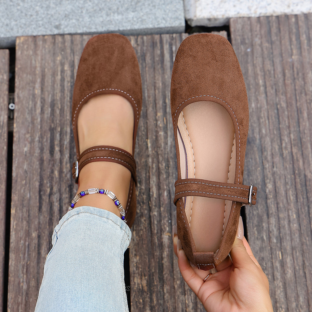 Damen Bequeme Ballerinas mit verstellbarem Riemchen EB