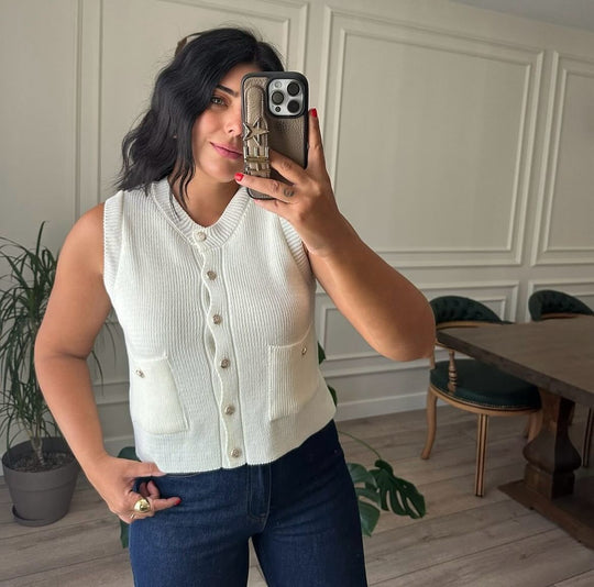 Damen Strickweste mit Knopfleiste und praktischen Taschen EB