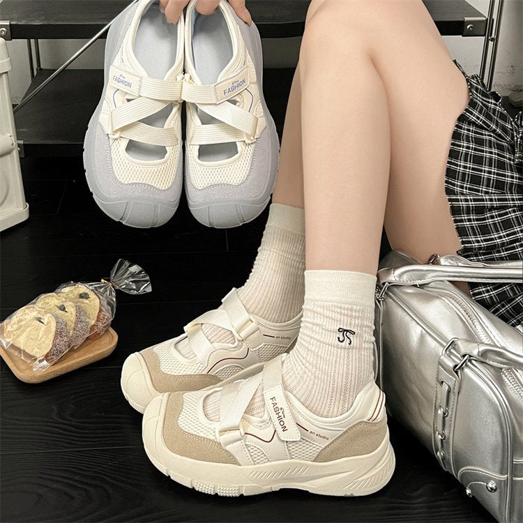 Damen modische Sneaker mit einzigartigem Riemchendesign und atmungsaktiver Oberflächenstruktur EB