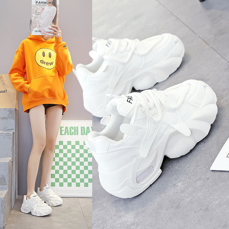 Damen Chunky Sneakers mit dämpfender Sohle und sportlichem Design EB