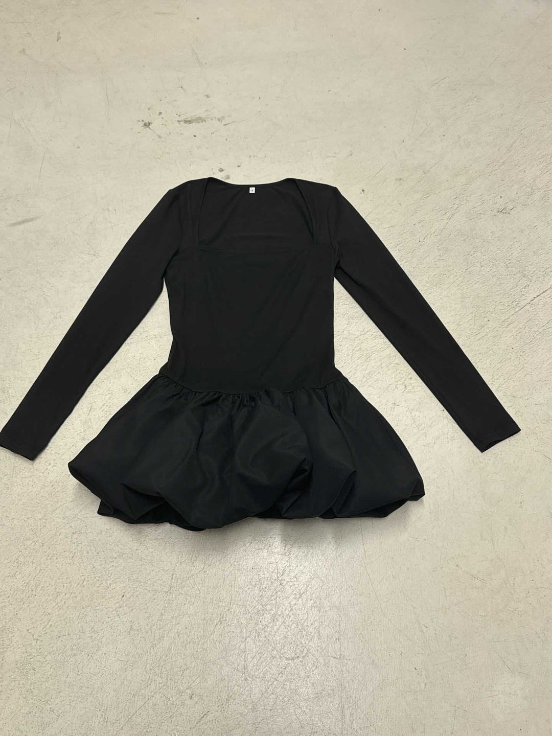 Damen nan figurbetonter Ballett-Body mit langem Arm und gerafftem Tulpenrock EB