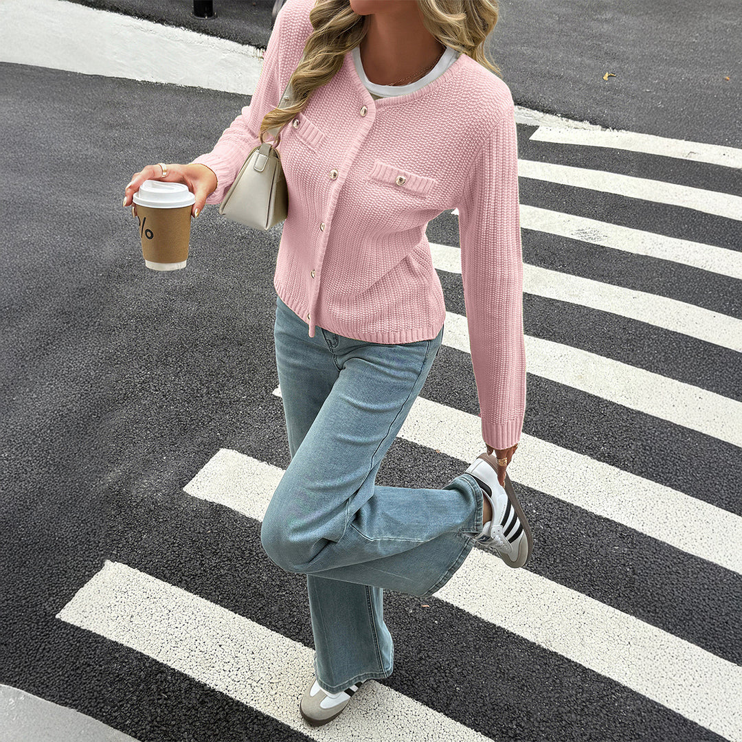 Damen nan Feiner Strickcardigan mit schimmernden Zierknöpfen, geripptem Saum und Brusttaschenoptik EB