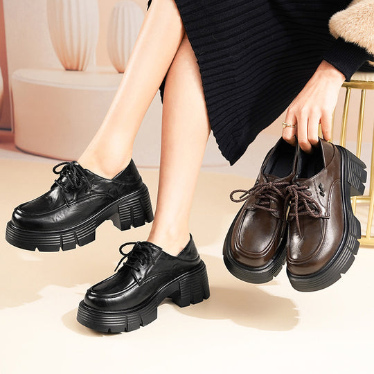 Damen Bequeme Schnürschuhe im modischen Chunky-Look EB