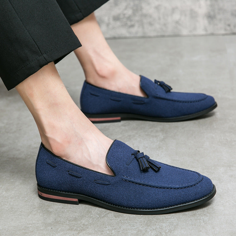 Herren Quasten-Slipper aus Veloursleder mit handgenähter Moccasinnaht und gepolstertem Lederfußbett EB