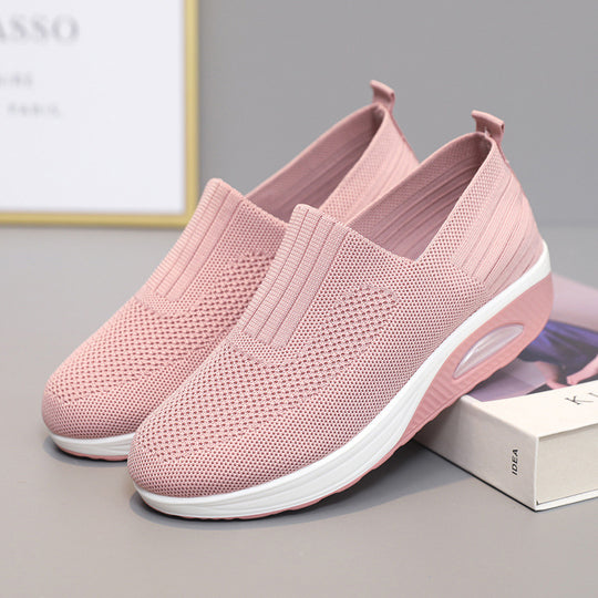 Damen Slip-On Sneakers mit atmungsaktivem Strickobermaterial von EB