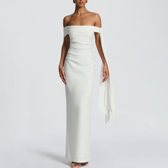 Damen Elegantes Maxikleid mit schulterfreiem Design und raffiniertem Drapierungselement EB