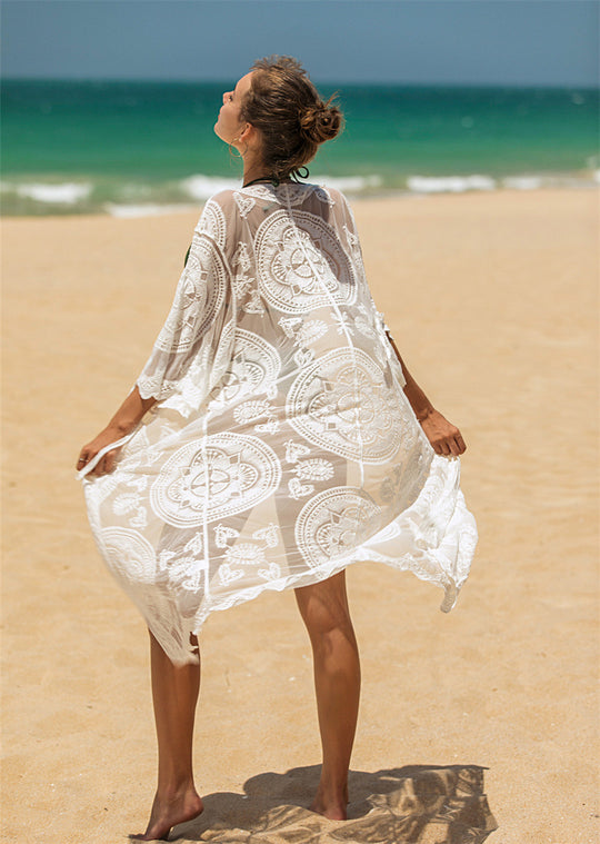 Damen elegante Häkel-Strandtunika mit floralen Details EB